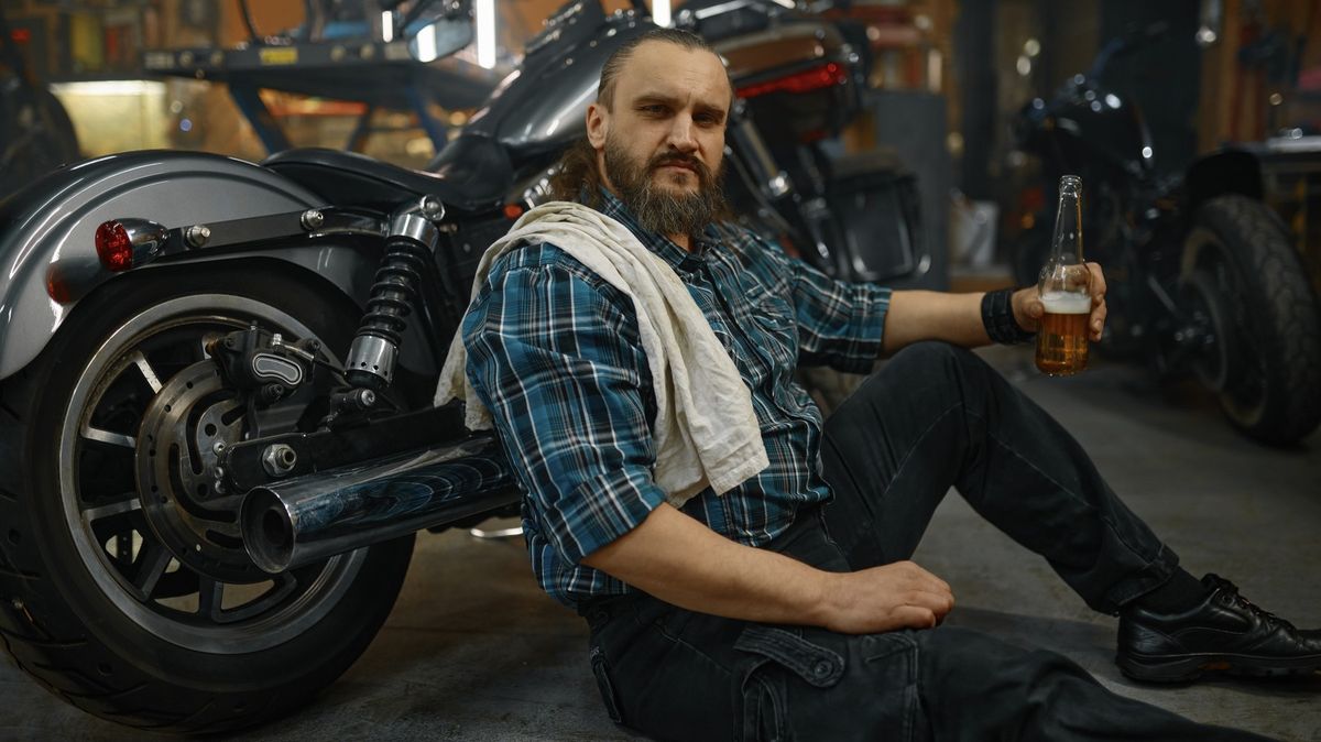 Americký konstruktér postavil motorku na pivní pohon. Má jet až 240 km/h